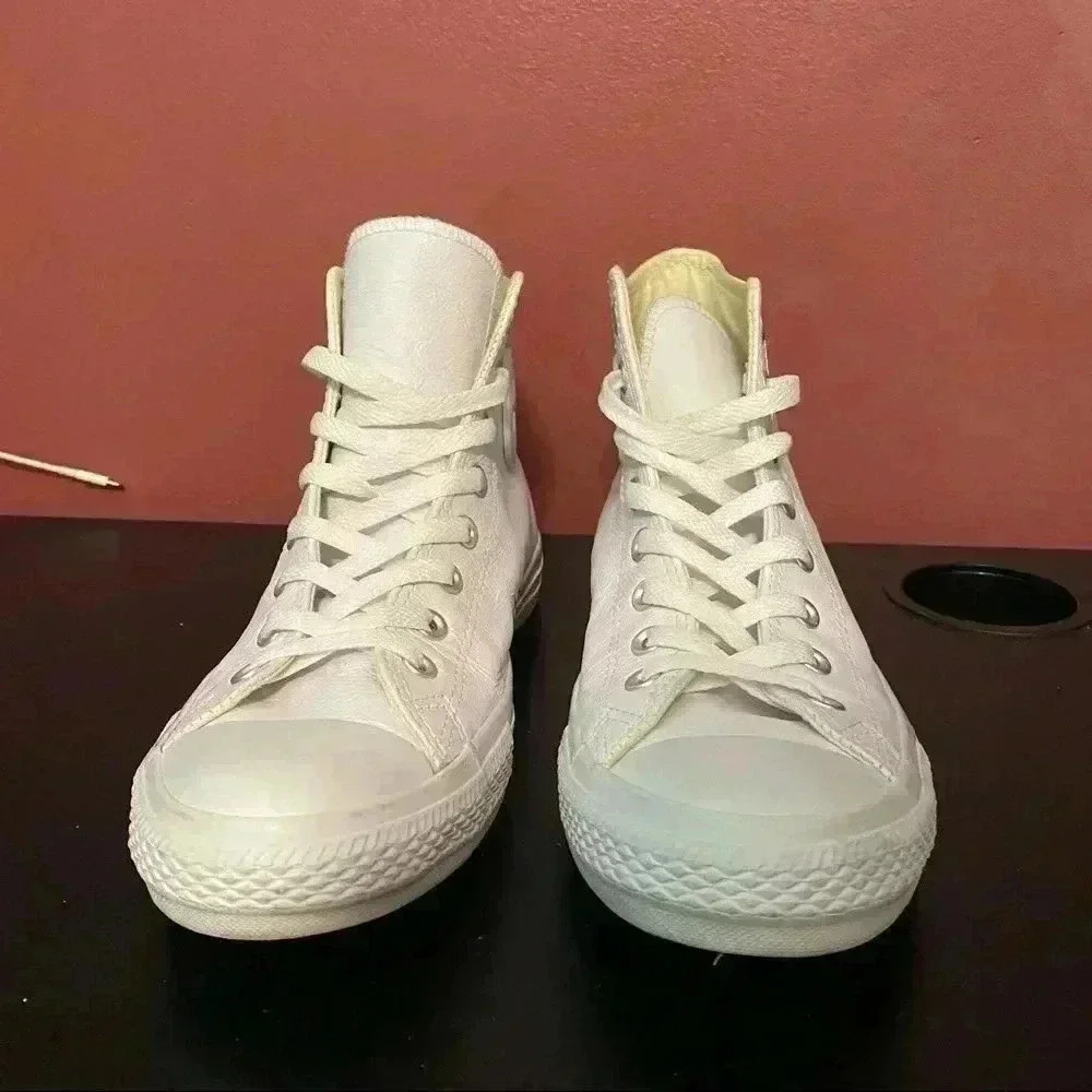 Converse White Chuck Taylor All Star Unisex Trainers - Picture 3 of 9